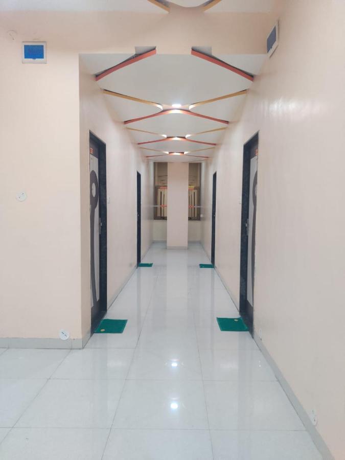 Hotel Hariram Tower Wardha Ngoại thất bức ảnh