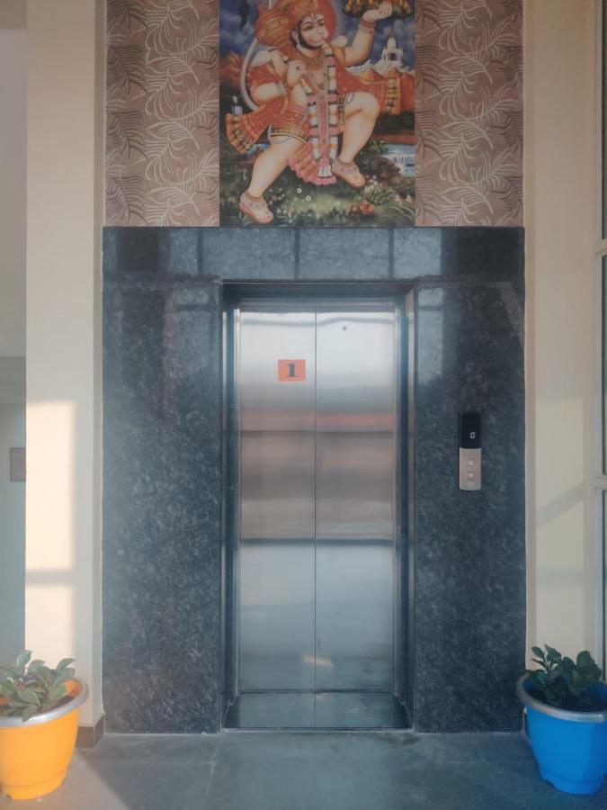 Hotel Hariram Tower Wardha Ngoại thất bức ảnh