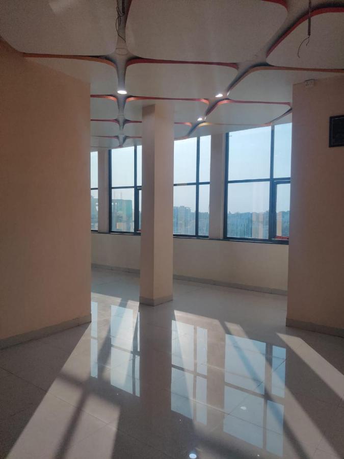 Hotel Hariram Tower Wardha Ngoại thất bức ảnh