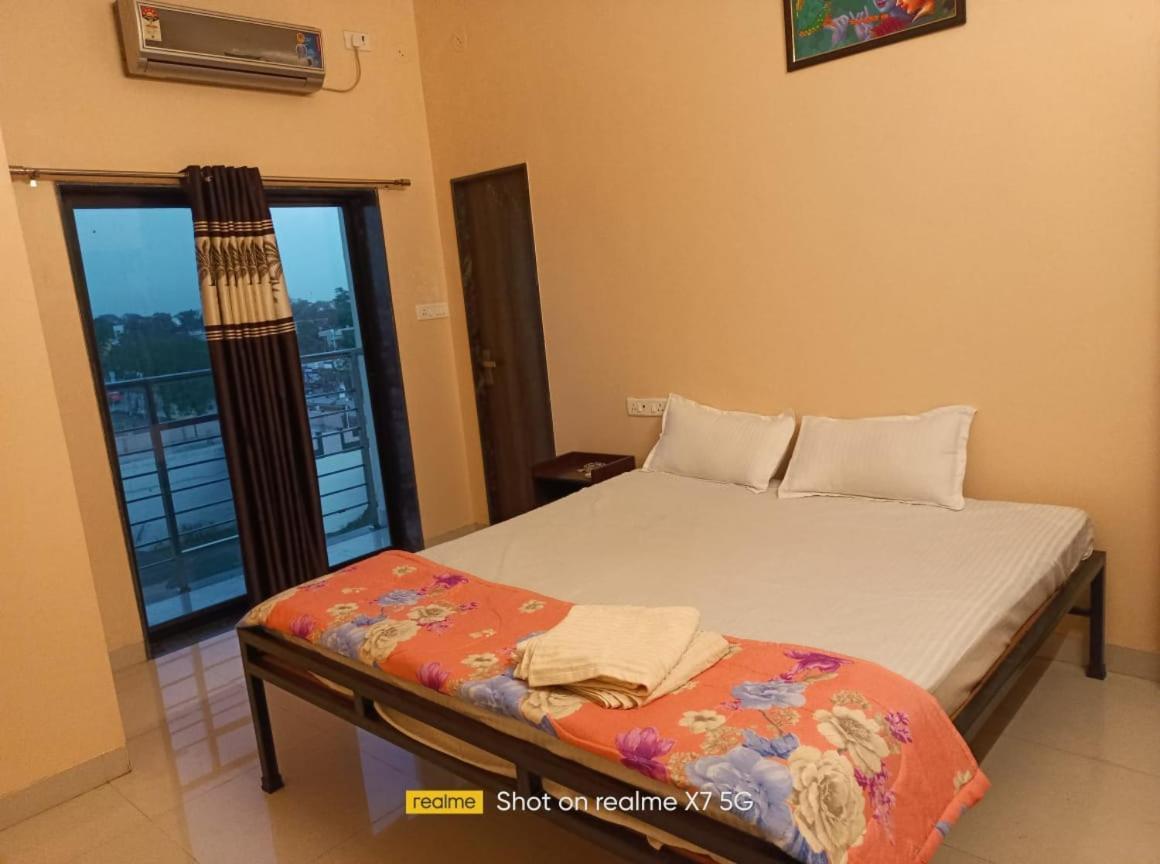 Hotel Hariram Tower Wardha Ngoại thất bức ảnh