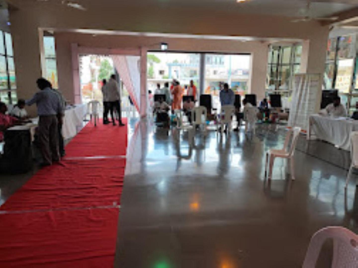 Hotel Hariram Tower Wardha Ngoại thất bức ảnh